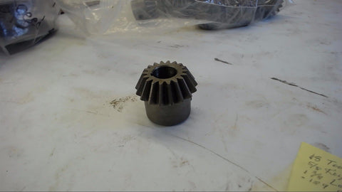 BEVEL GEAR 18 TOOTH, 5/8" KEYED BORE, 1-3/8" LONG, .189 GEAR PITCH