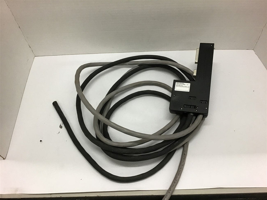 Allen Bradley 2090-K2CK-COMBO Aux & Motor Feedback Connector Kit Breakout Board