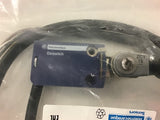 Telemecanique XCMD2115L1 Limit Switch