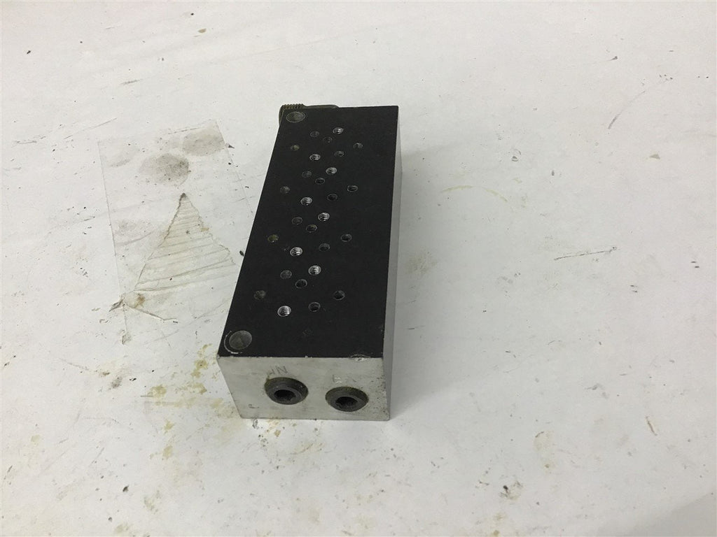 Pneumatic Manifold 4 1/4" Long x 3/4" Wide