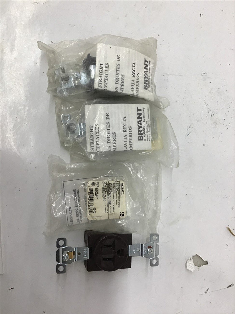 Bryant 5251 15A 125V 3 Pole 3 Wire Single Receptacle Lot Of 3