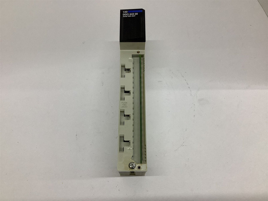 Schneider Electric TSX Quantum 140DDO84300 Ouput Module 10-60 V
