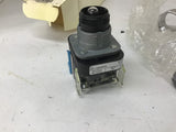 Allen-Bradley 800T-QB24RAR Illuminated Push Button