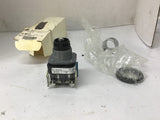 Allen-Bradley 800T-QB24RAR Illuminated Push Button