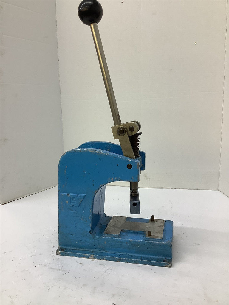 WE W1291 Manual Press 9" L x 6" W x 20" T