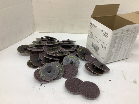 3M Roloc 11000 Disc 361TR Sanding Disc 50 Count