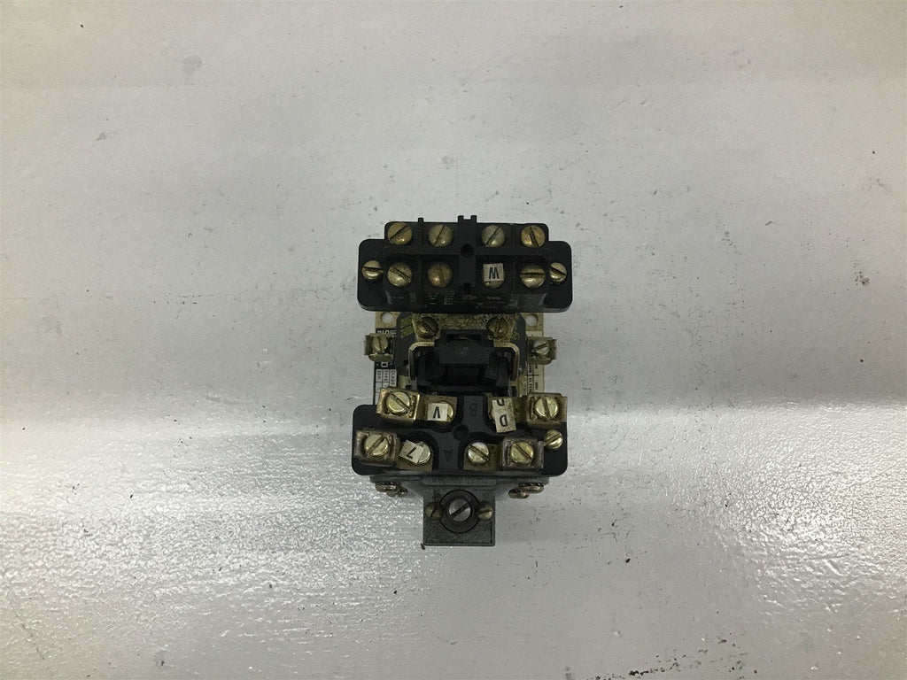 Square D 905 AO 12B Series A 600V Contactor 120 Volt Coil