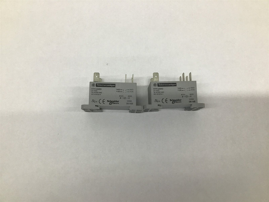 Schneider Electric RF2ABD 24VDC 30 A 250 VAC Lot of 2