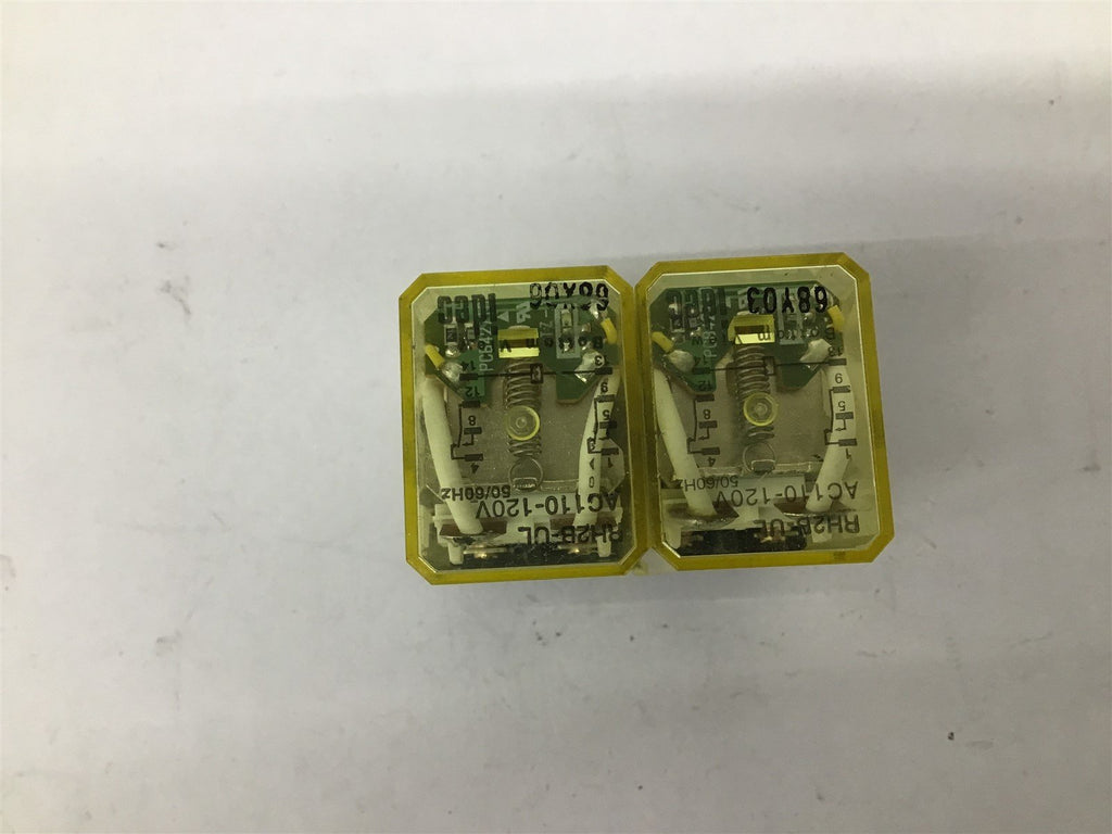 Idec RH2B-UL Ice cube Relay 110-120 volts Lot Of 2