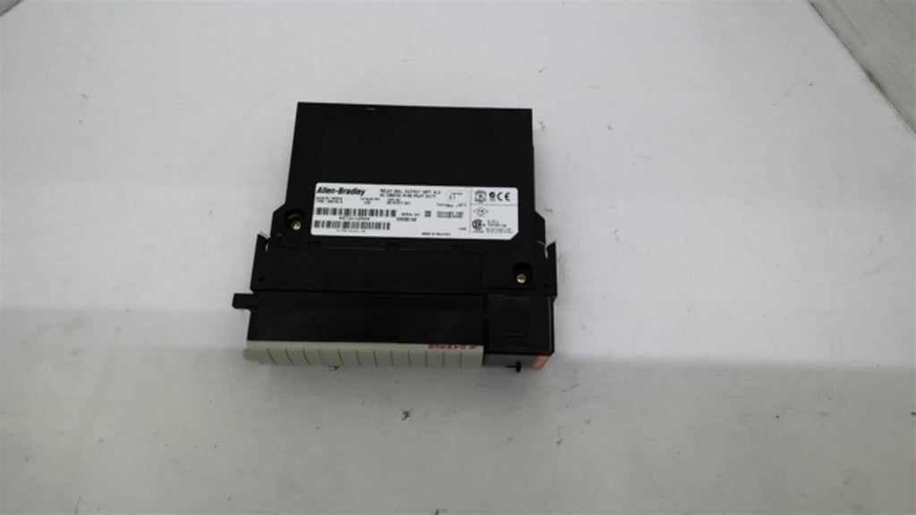 Allen-Bradley 1756-0W161 Series A Relay Output