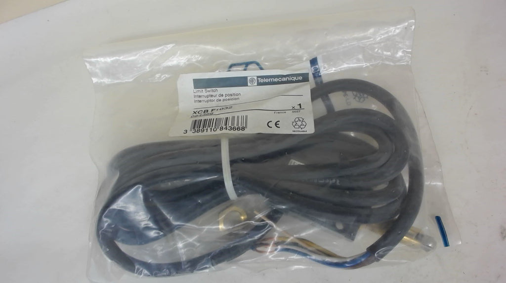 TELEMECANIQUE XCB F1032 LIMIT SWITCH