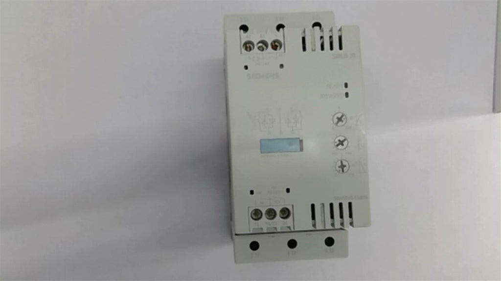 Siemens 3RW3045-1AB05 Soft Starter 40 Hp 460 volts 3 Phase 64 Amps