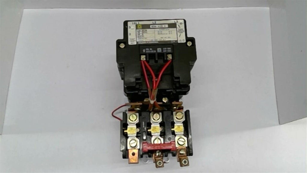 Square D 8536 SE01 Starter Nema Size 3 600V 50 HP 120 V Coil