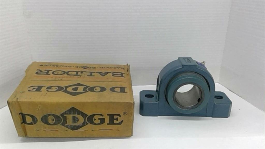 Dodge 070282 P2B-S2-207R Roller Bearing Pillow Block 2 7/16" Bore NIB