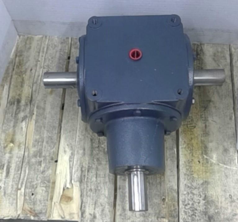Hub City 0220-59346 1:1 Ratio Gear Box Model 800 – BME Bearings and Surplus