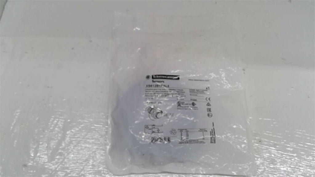 Telemecanique XS612B1PAL5 inductive Proximity Switch