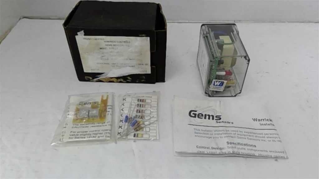 Gems Sensors Warrick Series 16VMY1M0-03-03 Controls Relay 120 Volt