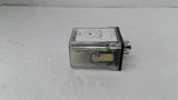Gems Sensors Warrick Series 16VMY1M0-03-03 Controls Relay 120 Volt