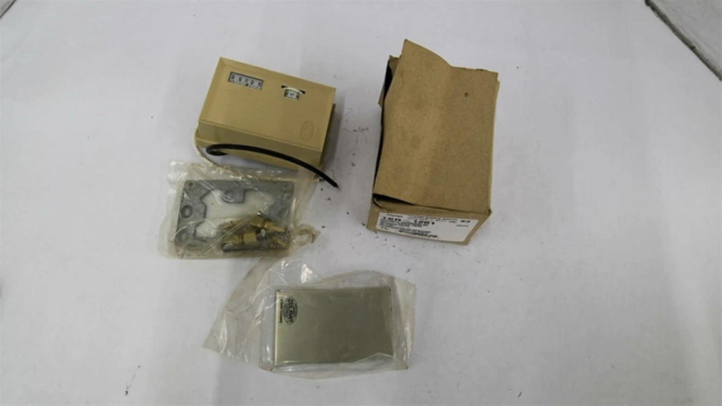 Colman TKR-1201 Pneumatic Thermostat Kit 55-85 Degree