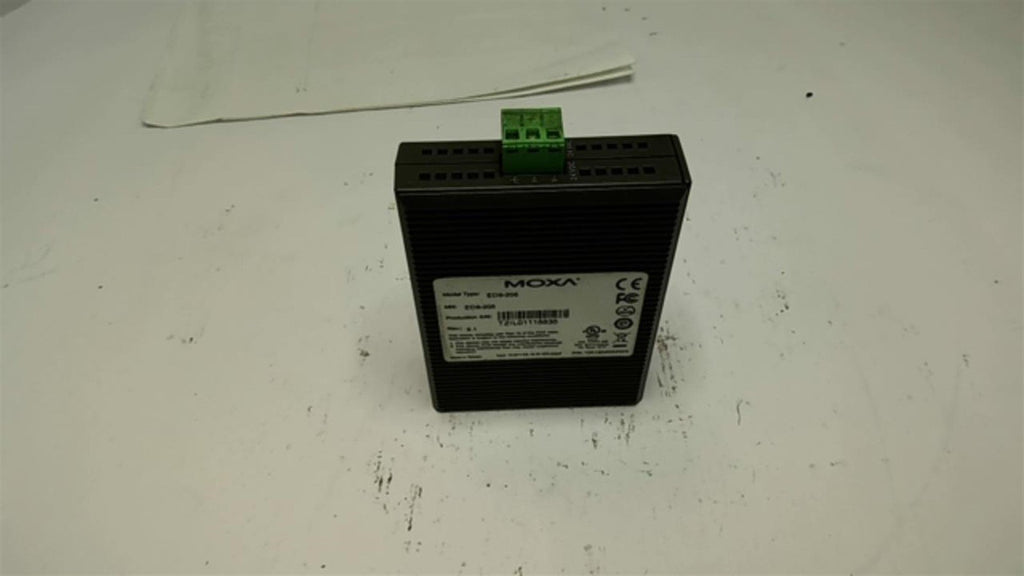 MOXA EDS-205 Ethernet Switch