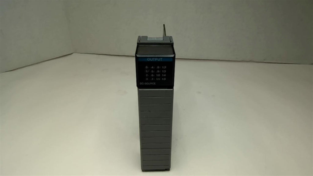 Allen Bradley 1746-OB16 SLC500 Output Module