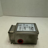 Dwyer 608-06 Differential Pressure Transmitter