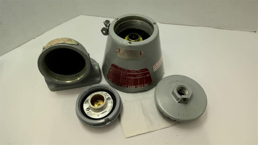 Appelton AAU-IN A-51 Lighting Fixture