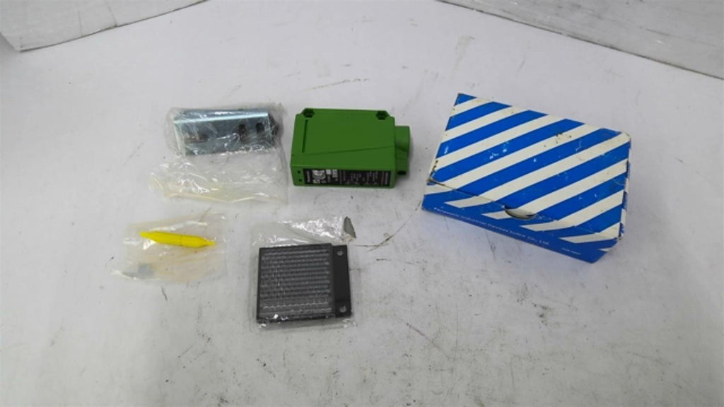 Panasonic Industrial Devices VF-RM5T Photo Electric Sensor