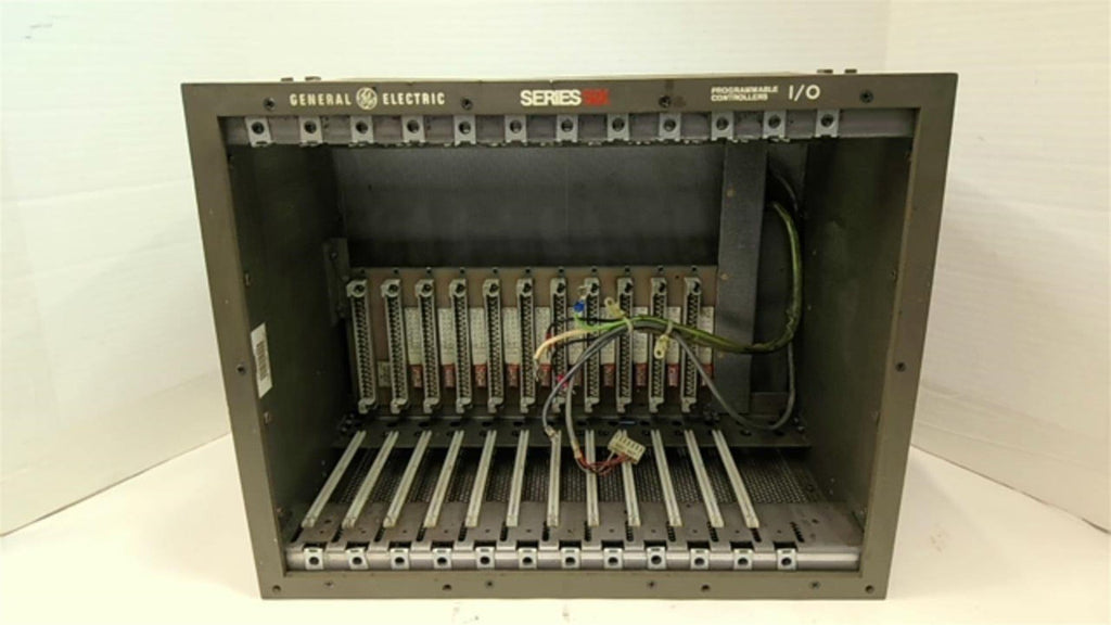 GE IC600YR5110 Series Six Programmable Controllers I/O Rack