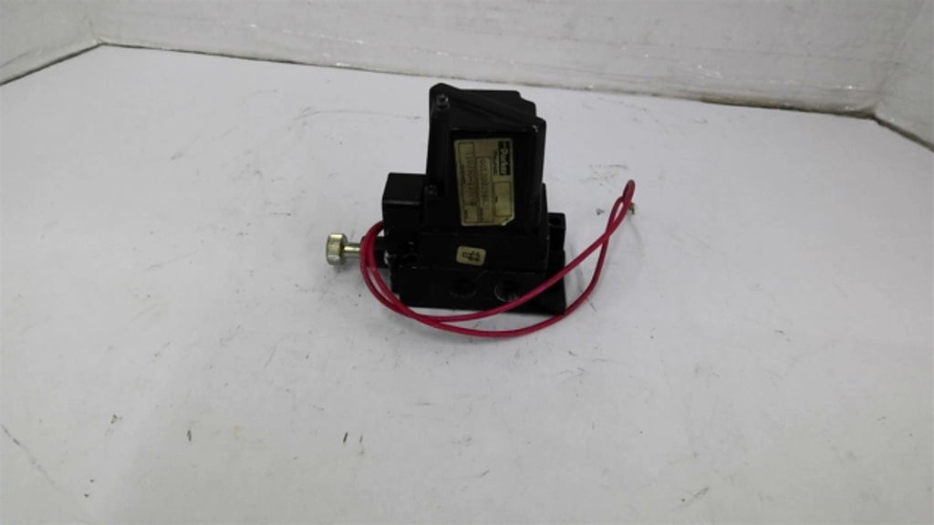 Parker GGL2002B01 Solenoid Valve 120 Volts