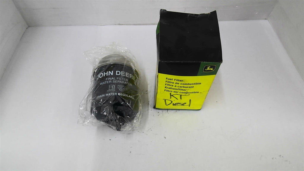 John Deere RE62418 Final Filter Water Seperator