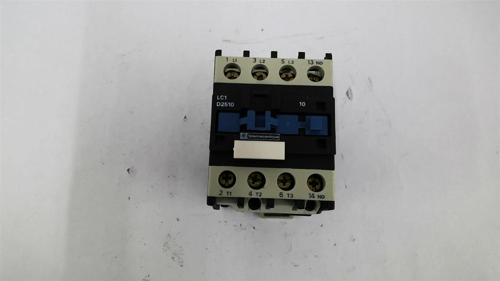 Telemecanique LC1 D2510 Contactor 480 Volt 15 HP 40 Amp 24 V Coil