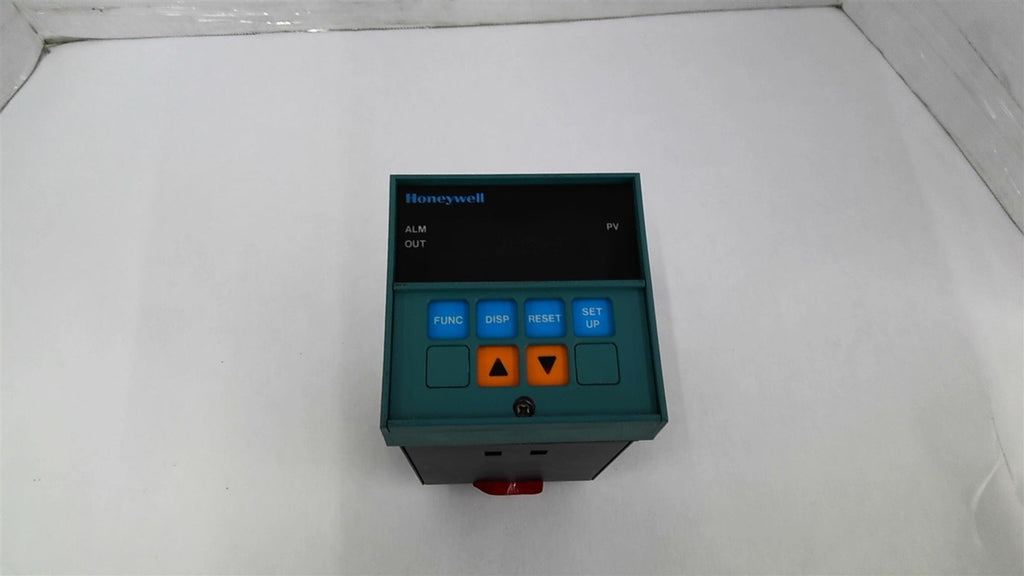 Honeywell IACD UDC2000 Mini Pro DC2003-2-2000-0000-00-0122-0 120 Vac 6 VA