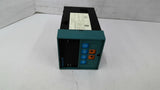 Honeywell UDC 2000 DC2005-2-2000-0000-00-0122-0 Controller 120 VAC 6 Vac