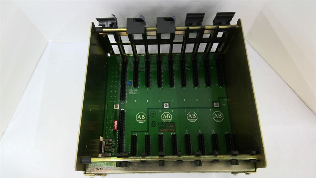 Allen Bradley 1771-A2B 8 Slot I/O Chassis