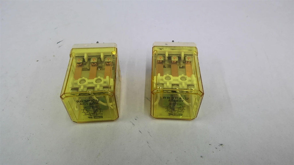 IDEC RR3PA-U AC 120V Relay Lot Of 2