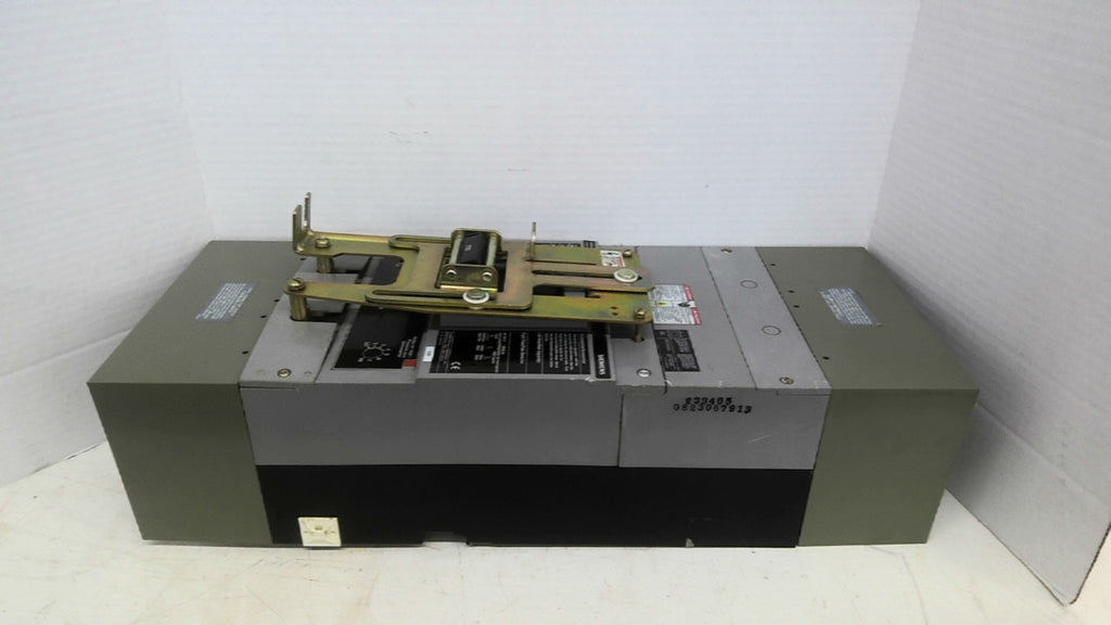 Siemens HMXD63B700 Circuit Breaker 700 Amp 3 Pole 600 Volt