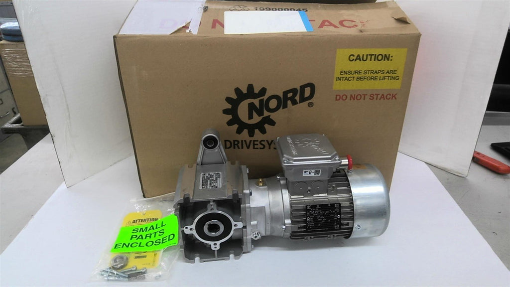 Nord SK 71S/4 CUS AC Gear Motor 0.33 HP 230/460V 72:1 Ratio