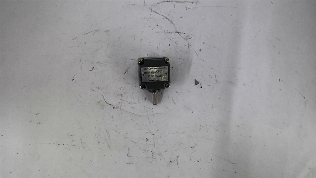 Cutler-Hammer E50DR1 Limit Switches
