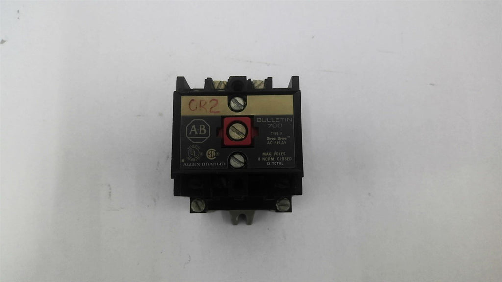 Allen-Bradley 700-P400A1 Convertible Contact Control Relay