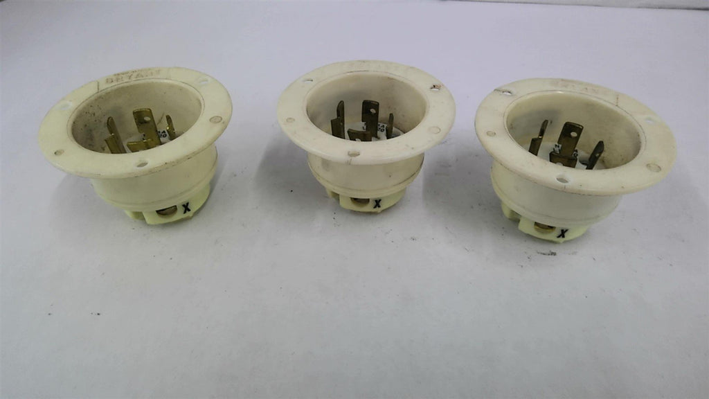Bryant L16-20 Industrial Plug-In Lot of 3