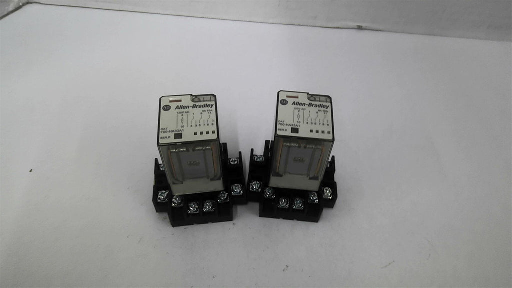 Allen Bradley 700-HA33A1 D Lot Of 2