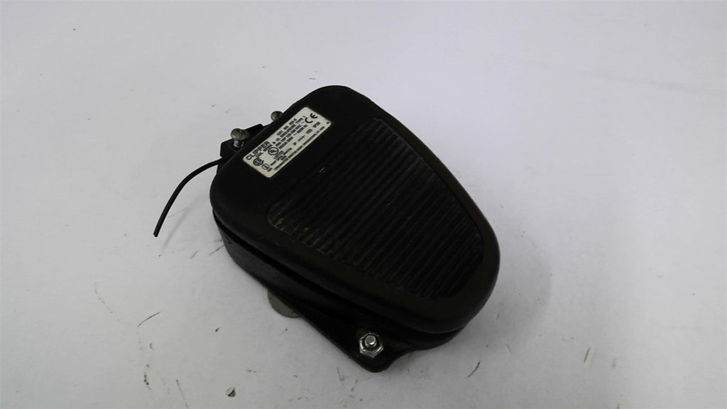 Clipper 632-S Foot Pedal 20 Amp 1 HP 125-250 Vac