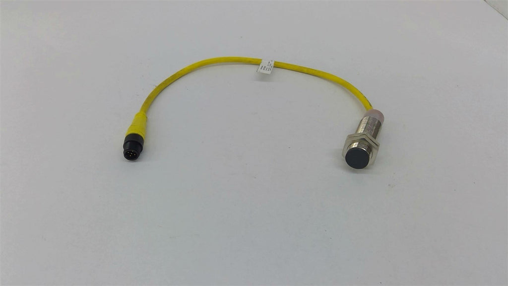 Cutler-Hammer E57YED431 Sensor 10-30 Vvdc 200 mA 12MM