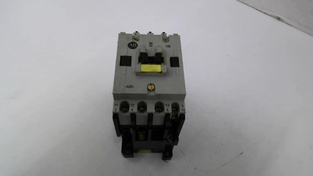 Allen Bradley 100 A30N3 Contactor 460 Volt 20 HP