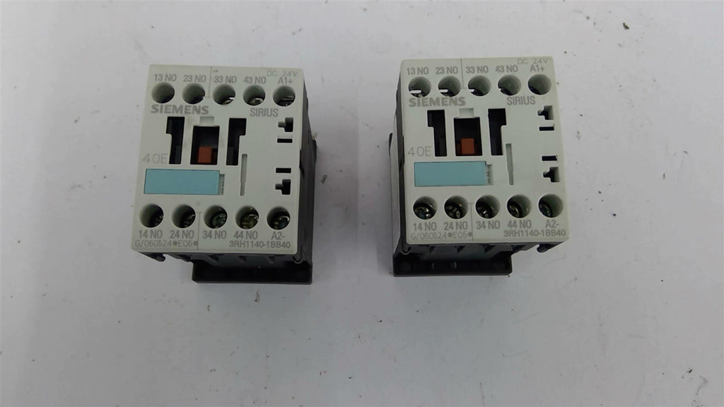 Siemens 3RH1140-1BB40 Contactor 600 Vac 10 Amp Lot Of 2