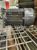 Lenze MDEMA1M100-12 2.6 KW 1800RPM 4P 480V AC Motor 3 Phase