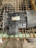 Lenze MDEMA1M100-12 2.6 KW 1800RPM 4P 480V AC Motor 3 Phase
