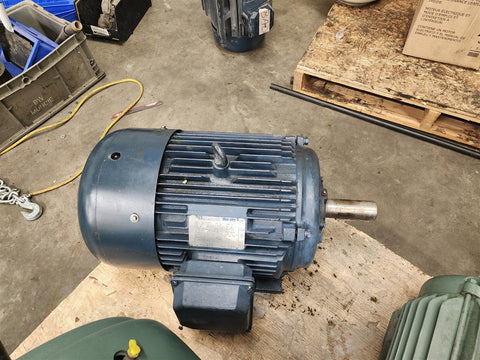 Marathon E978 15HP 1200RPM 6P 3PH 208-230/460V 284T AC Motor