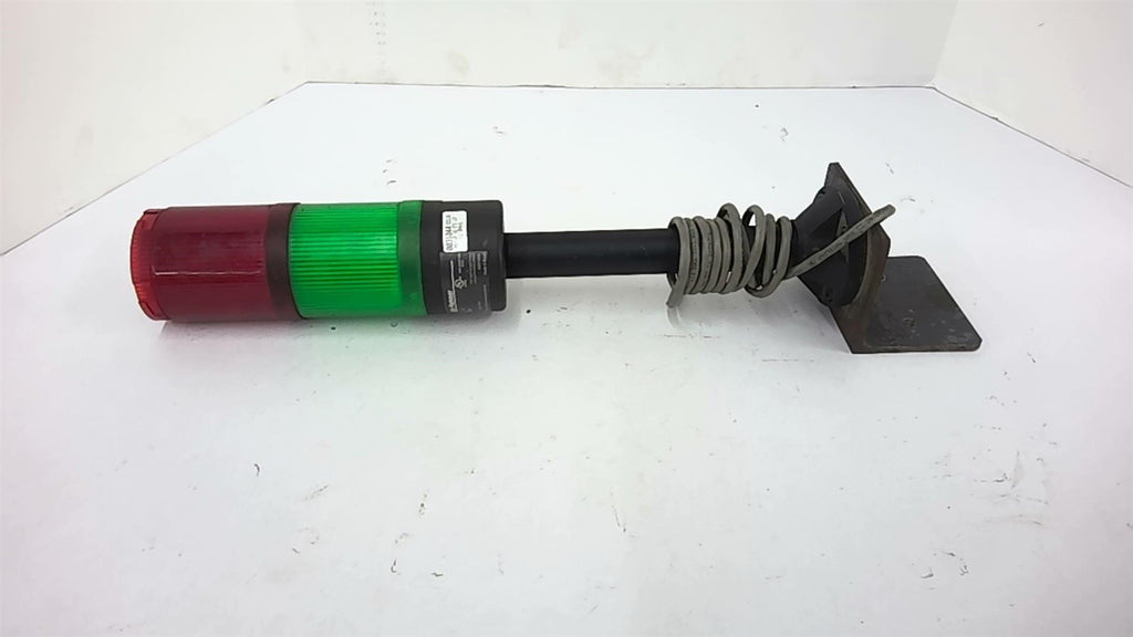 Cutler-Hammer E26 Stacklight with E26BL Base Missing Top Cover